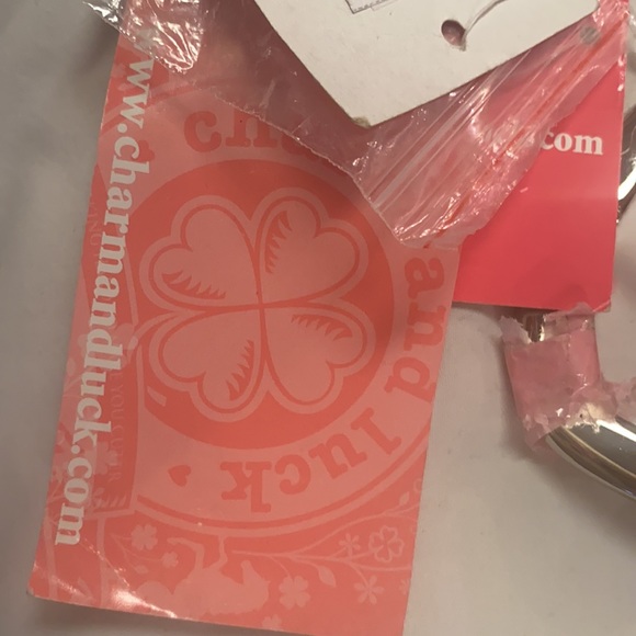 Nwt Charm and Luck fleur de Lois bling leather belt red with stones size S - Picture 7 of 9